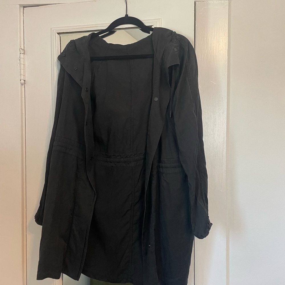 Lululemon stroll coat